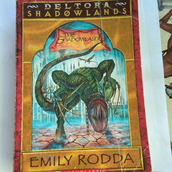 Deltora Shadowlands Emily Rodda 1,2,3 - Picture 5 of 5